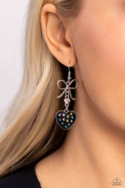 BOW Away Zone Black Earrings (SPICY 1863)