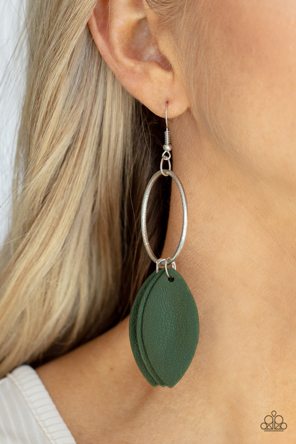 Leafy Laguna Green Earrings (Pinky 155)