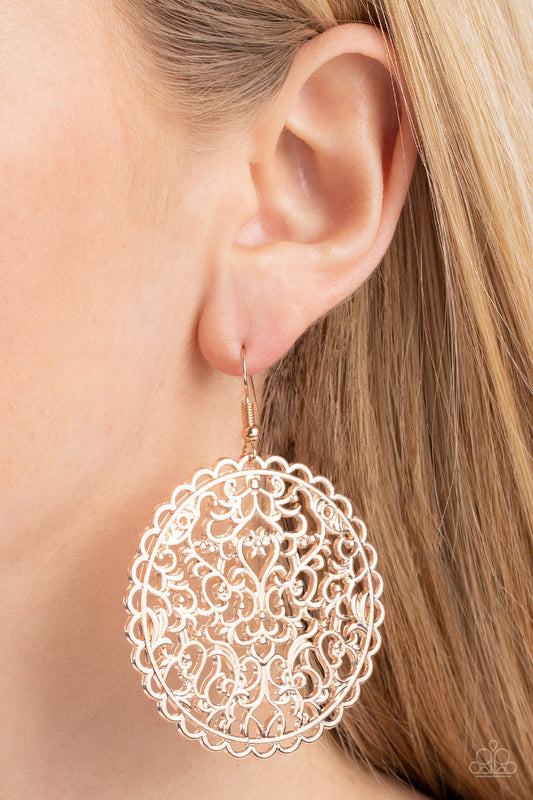 The Whole Nine VINEYARDS Rose Gold Earrings (Pinky 104)