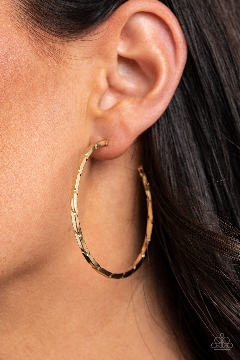 Unregulated Gold Hoop Earrings (Yellow 147)