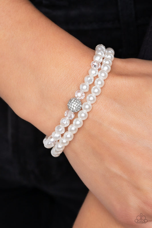 Countess Cutie White Bracelet (Yellow 1683)