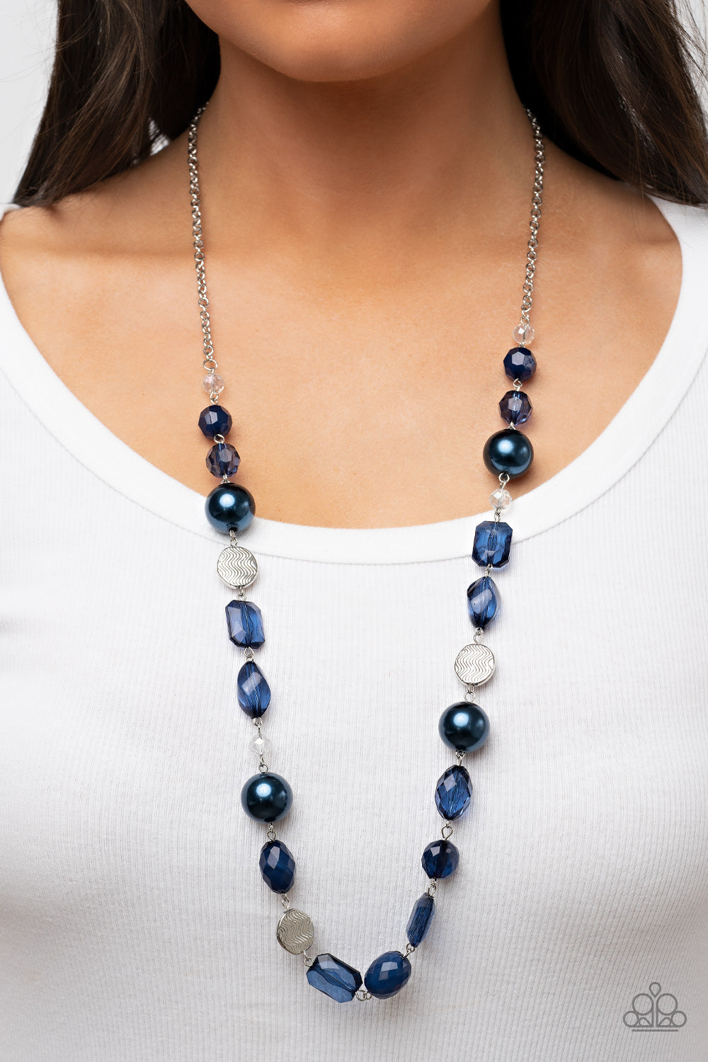 Timelessly Tailored Blue Necklace (Orange 1985)