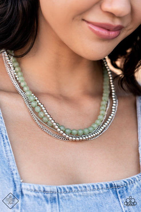 Board Walk Babe Green Necklace (Orange 1070)