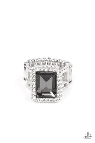 Glamorously Glitzy Black Ring (Black 2)