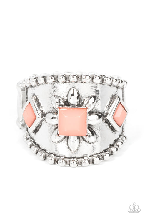 Daisy Diviner Pink Ring (Hot Pink 12)