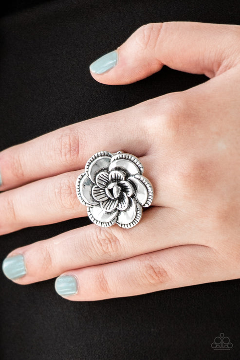 FLOWERBED and Breakfast Silver Ring (Orange 1191)