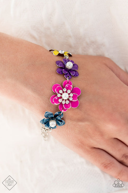 Flower Patch Fantasy Multi - Fashion Fix - Bracelet (Orange 1462)