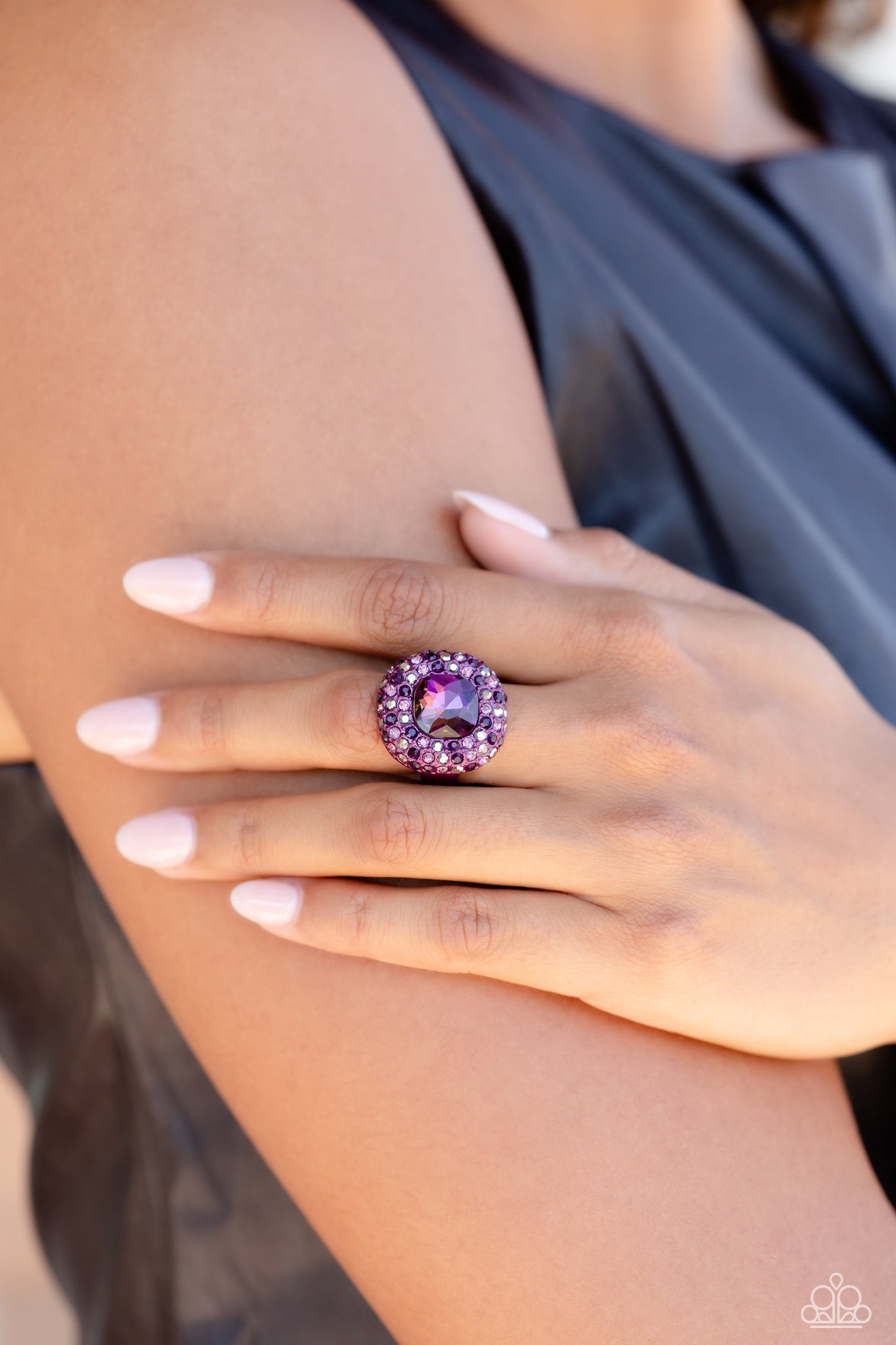 Glistening Grit Purple Ring (Orange 1954)