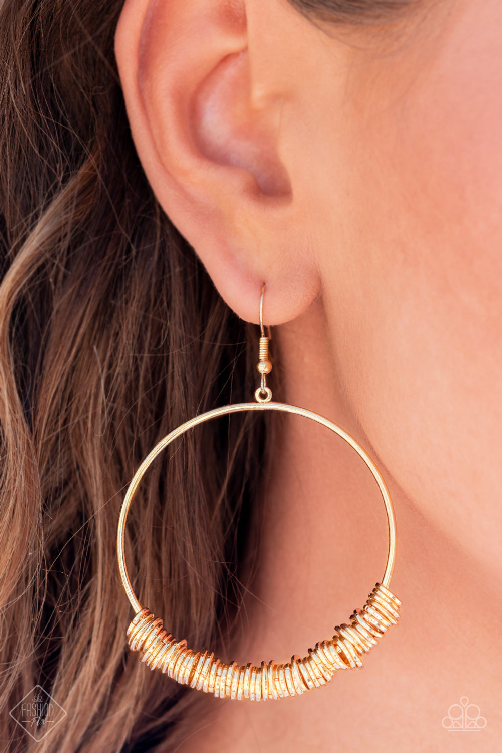 Retro Ringleader Gold Earrings (Yellow 110)