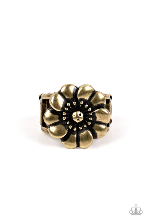 Floral Farmstead Brass Ring (Orange 1149)